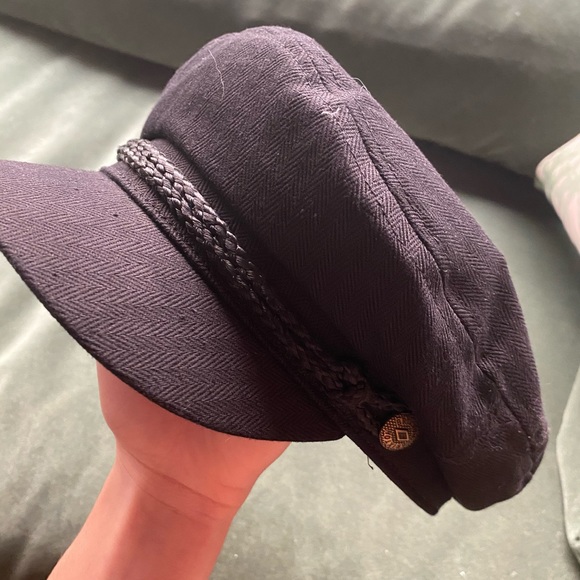 SOLD XS Brixton Hat Bundle (2x) - Picture 2 of 4